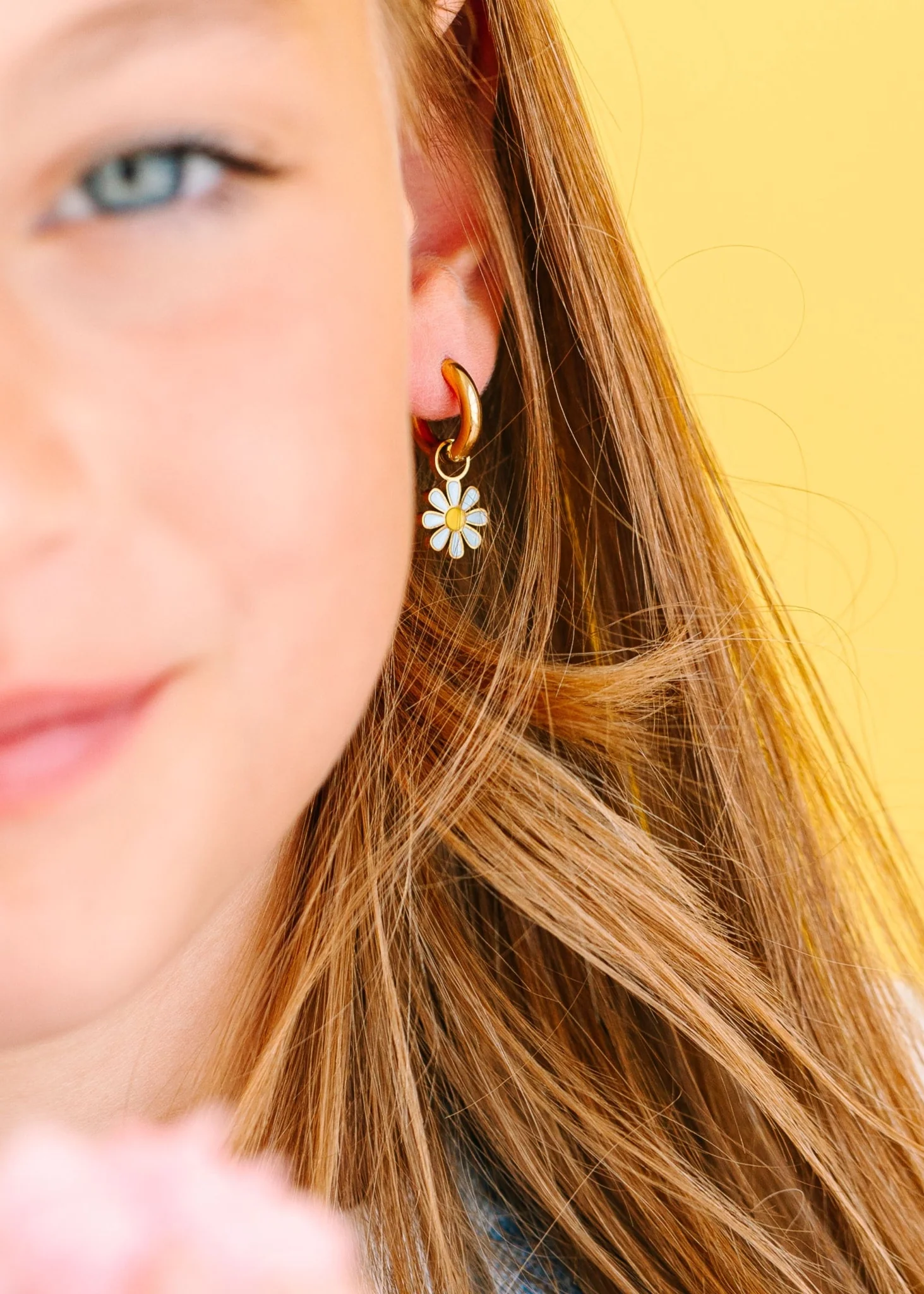 Baby Blue Daisy Charms - Image 3