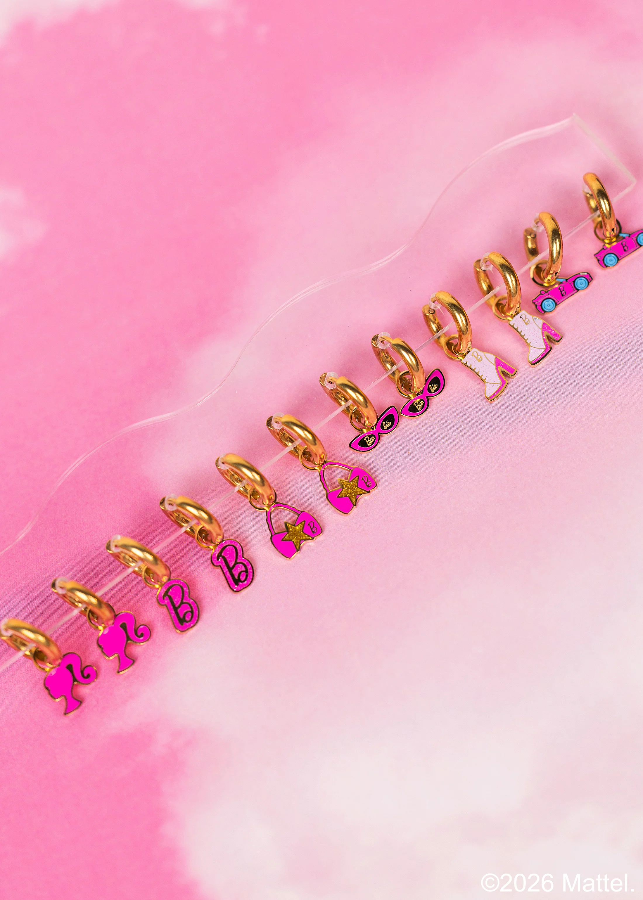 Barbie⢠Cat Eye Charms - Image 4