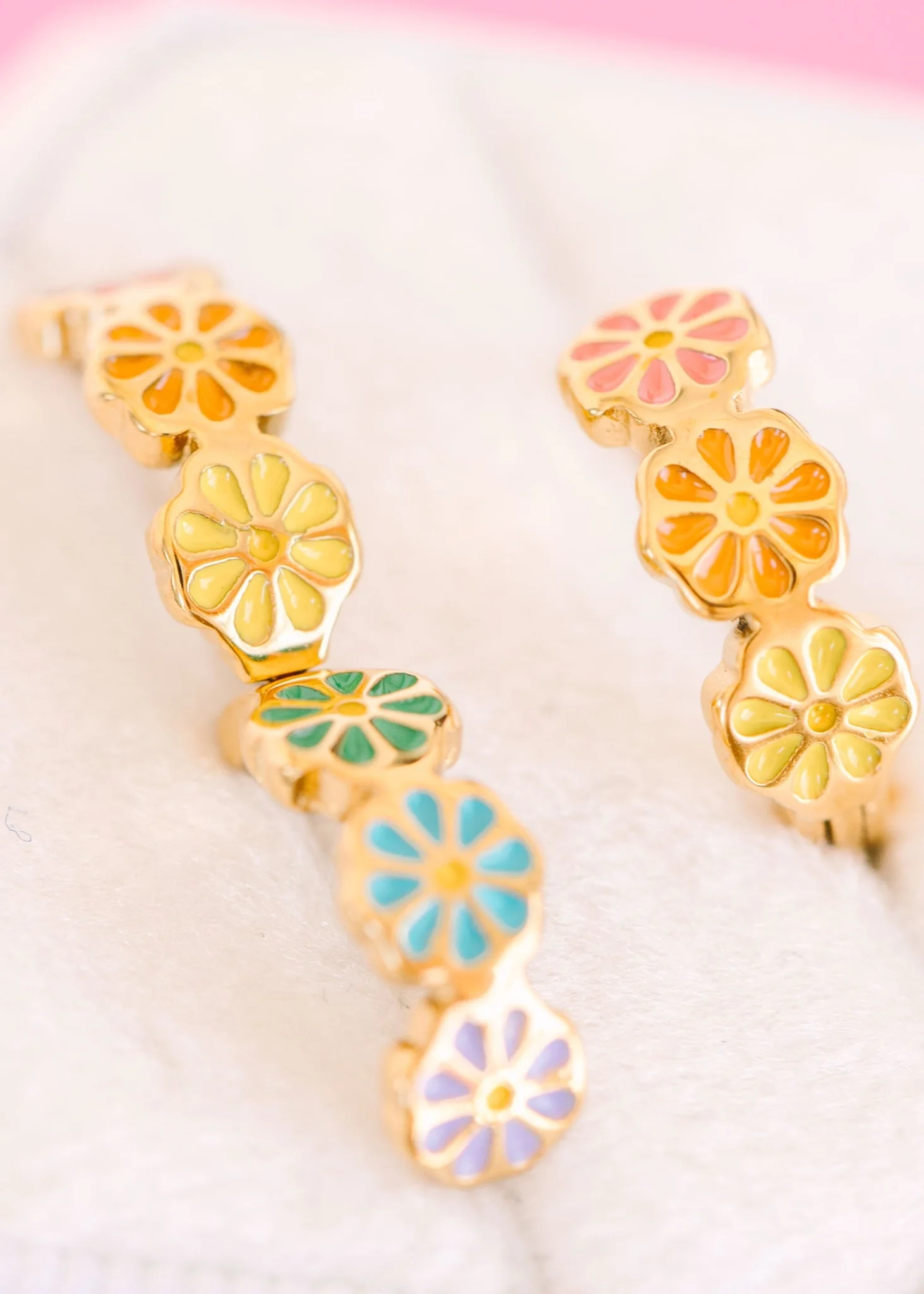 Rainbow Daisy Huggies