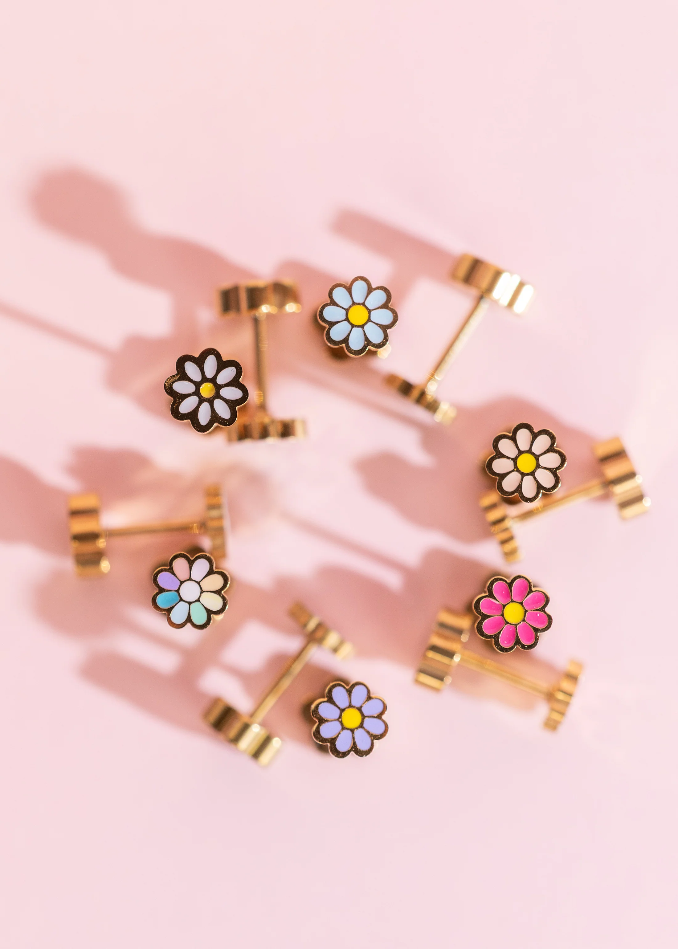 Tiny Pink Daisy - Image 3