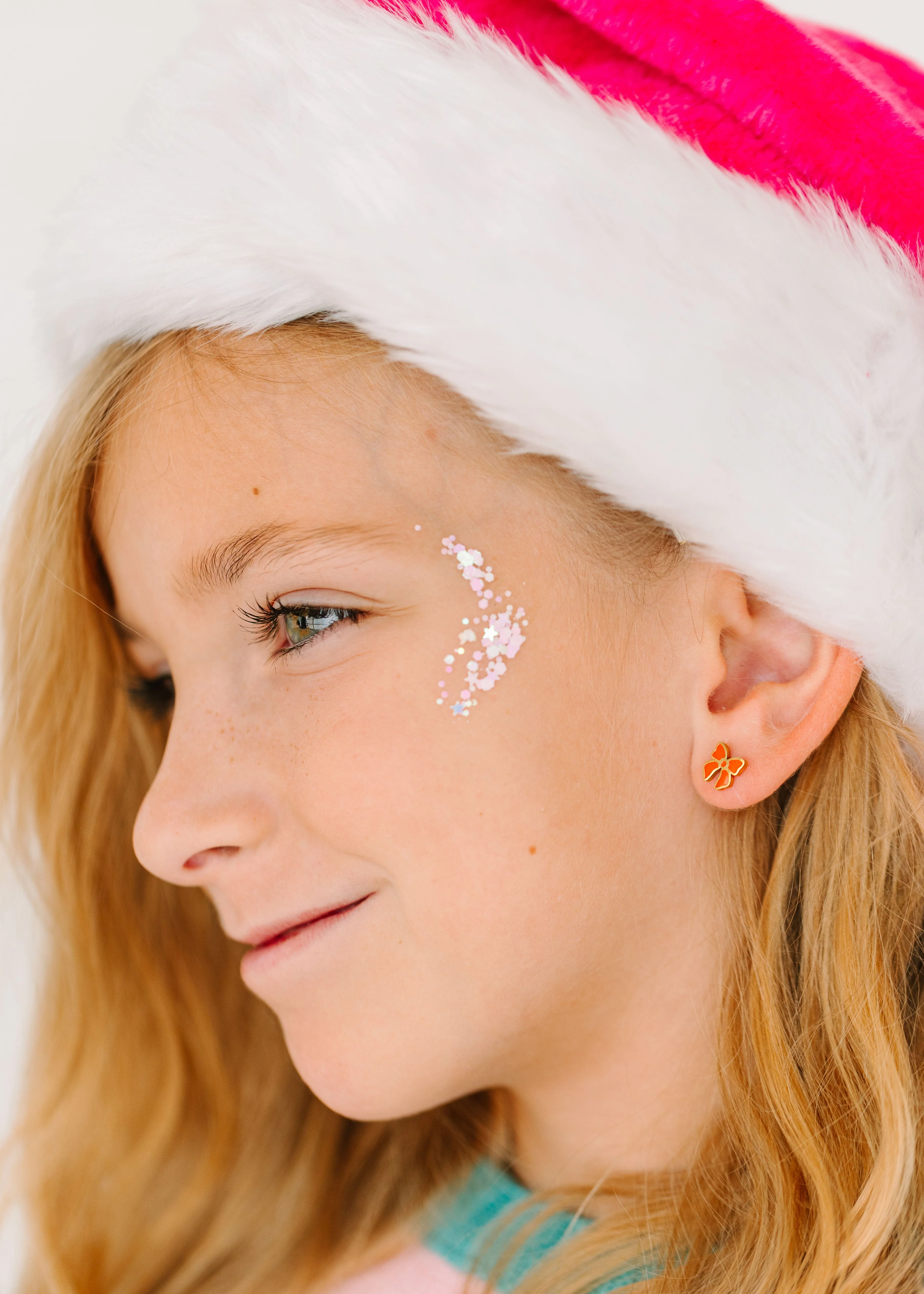 Red Bow - Image 3