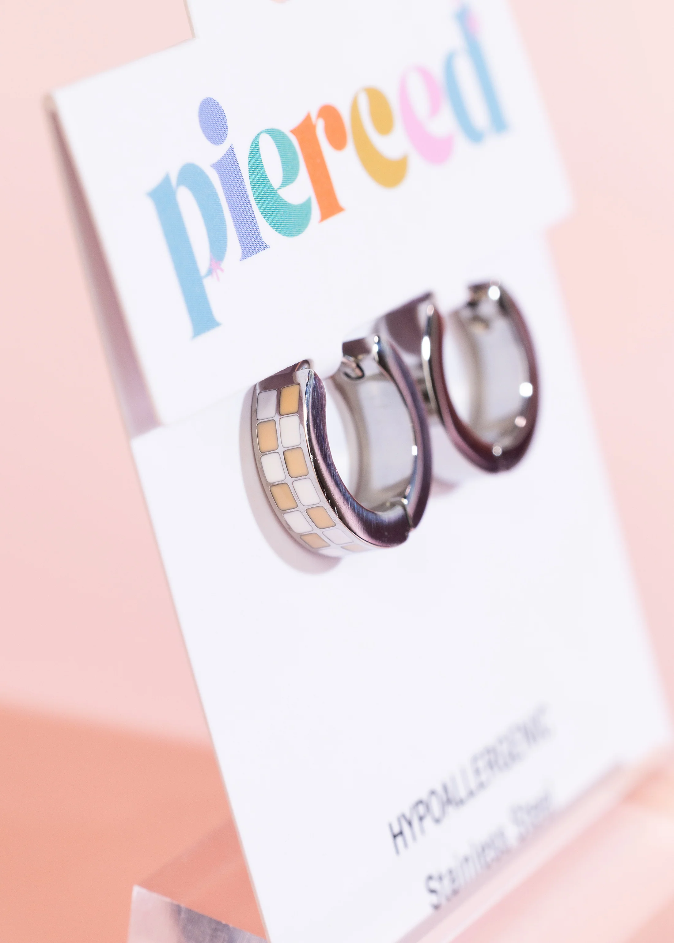 Silver Peach Checkered Huggies - Image 3